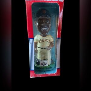 Giants Collectible Bobblehead - Black and Cream
